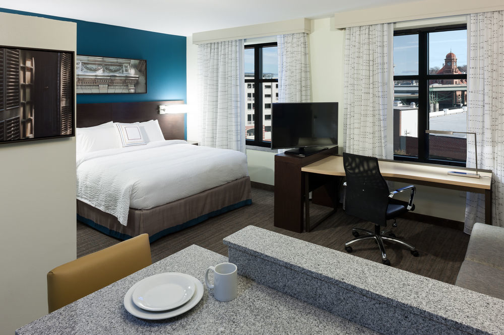 Residence Inn By Marriott Richmond Downtown Exterior photo